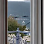 Captain's Gem Σάμη